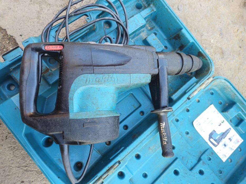 Młot wyburzeniowy młotowiertarka Makita HR5201 HR5201C Młoto-wiertarka