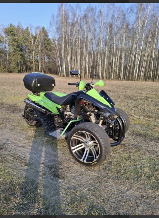 Quad trzy kołowy
