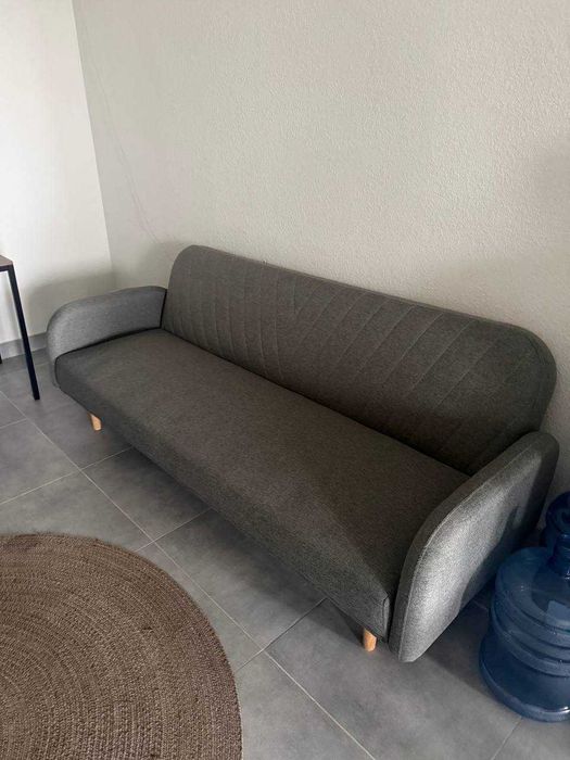 РОЗПРОДАЖ стільці, офісні тумби, техніка,крісла столи дивани техніка