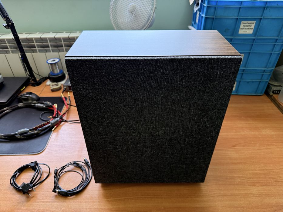 Subwoofer aktywny Jamo S808 Orzech
