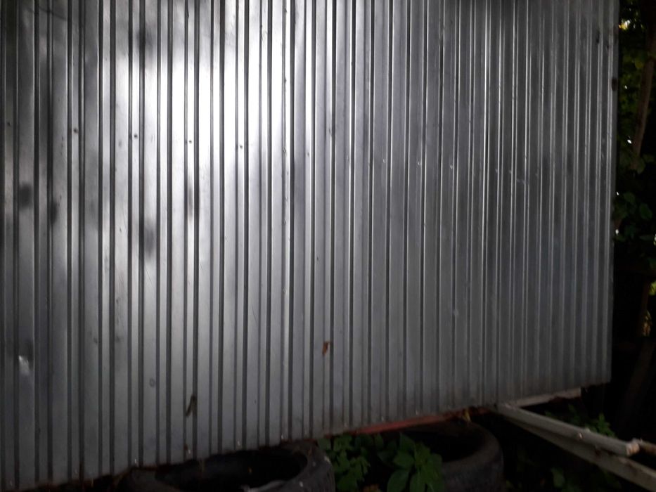 Ворота гаражные металические /нерж/