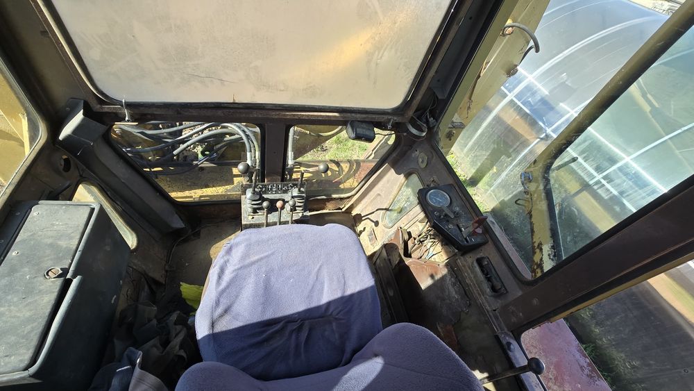 Koparko-ładowarka Massey Ferguson 4x4 + 3 łyżki | Rekin | Sprawna