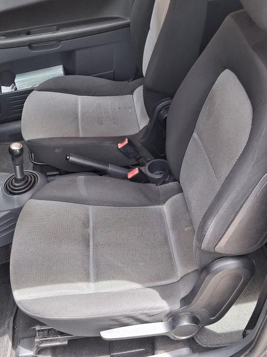Mitshibishi Colt 1.3 95cv 2010