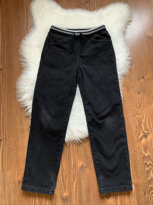 Дуже класні чорні джинси на утепленні для хлопчика 10-11 років