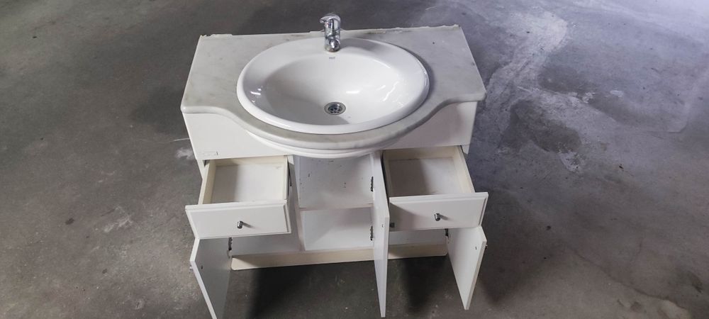 Móvel de casa de banho