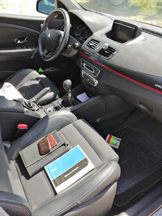 Renault Mégane Sport Tourer 1.6 dCi GT Line 130 CV 129000 NOVA