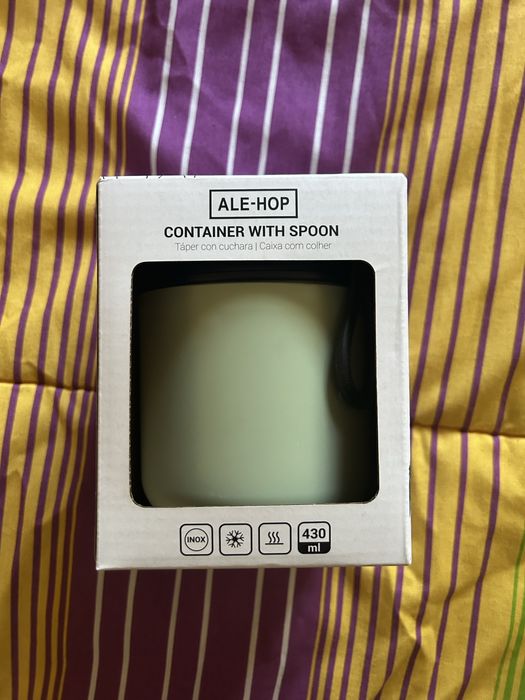 Caixa com colher427871073239060480