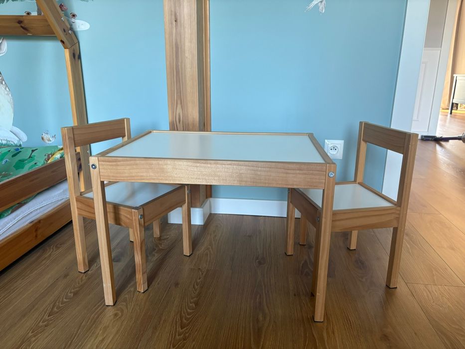 Stolik i krzesła IKEA