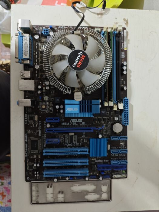 Bundle AMD FX 630064737759248643120