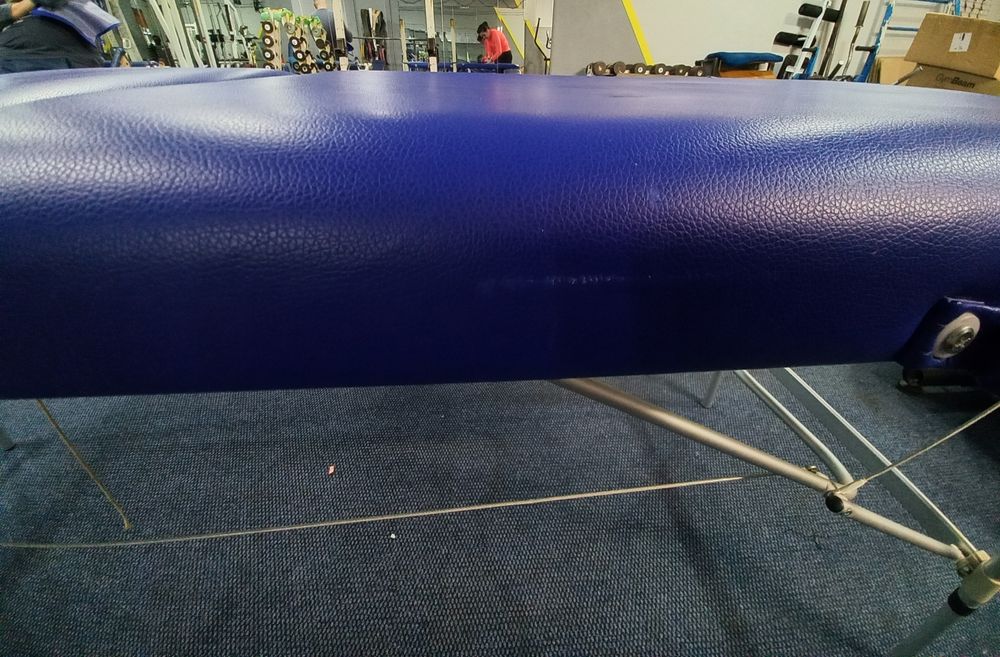 Стіл  масажний синій