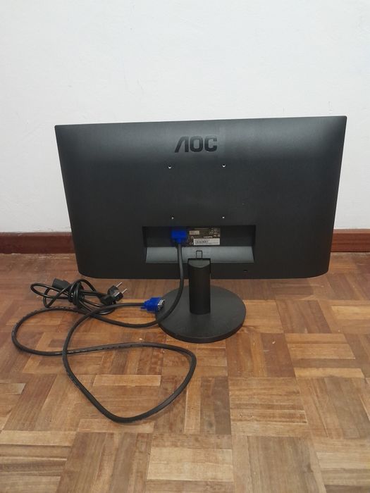 Ecrã de computador Aoc para torre em Santarém