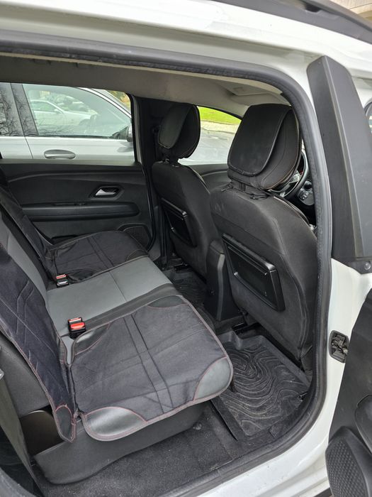 Dacia Jogger Extreme 1.0 ECO-G (Gasolina + GPL) | 2024 | Manual