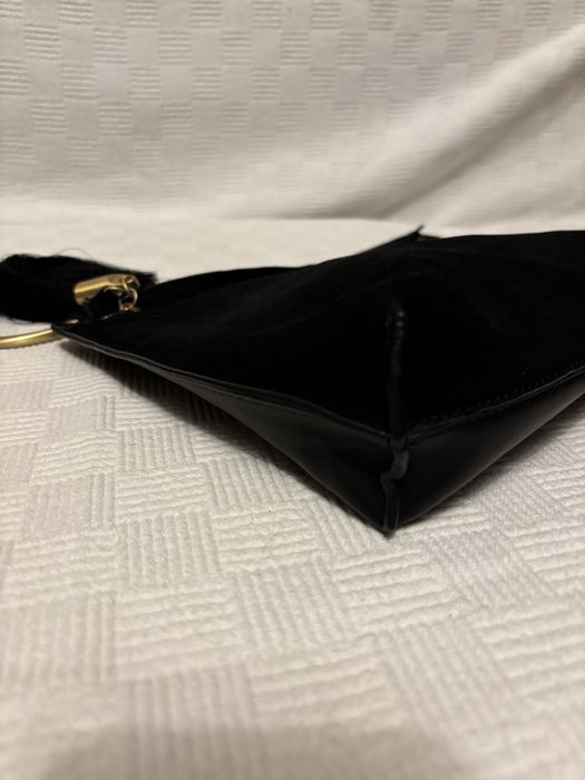 Продам клатч Mango