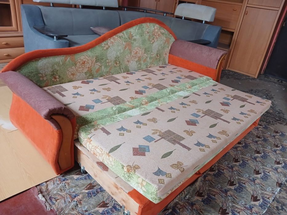 Продам диван софа