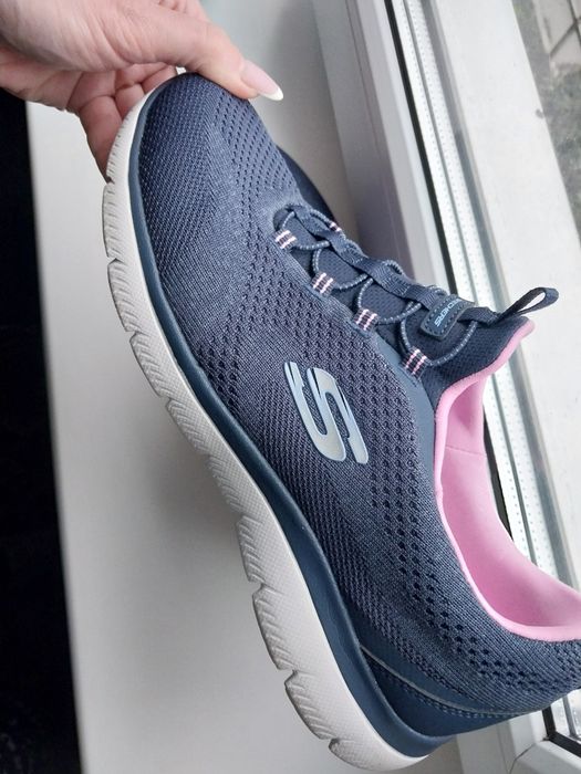 Кроссовки Skechers