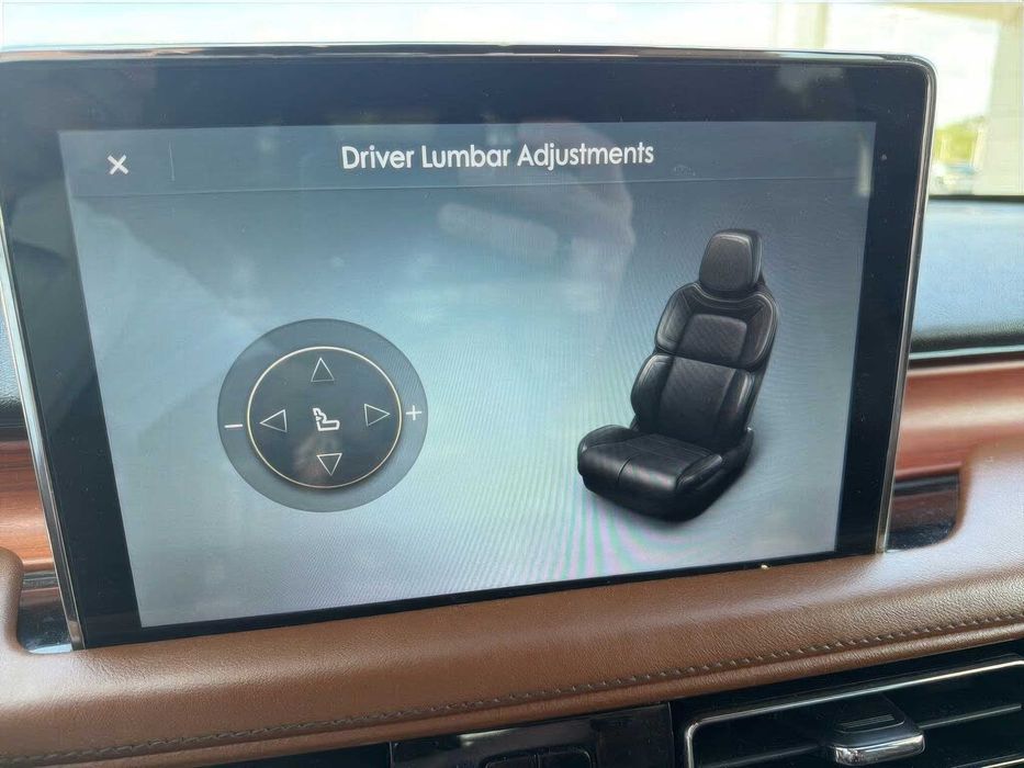 Lincoln Aviator      2020