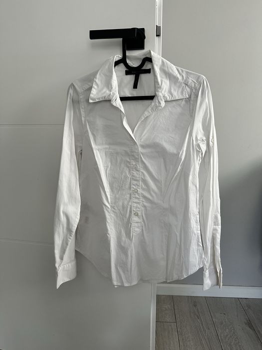 Biala klasyczna koszula bcbg maxazaria