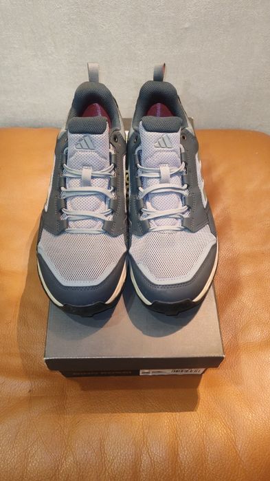 Кроссовки адидас adidas оригинал новые, ОБМЕН на брендовую одежду обув