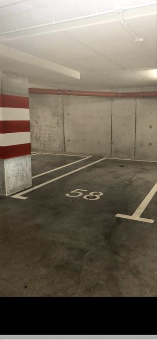 Parking w garażu podziemnym