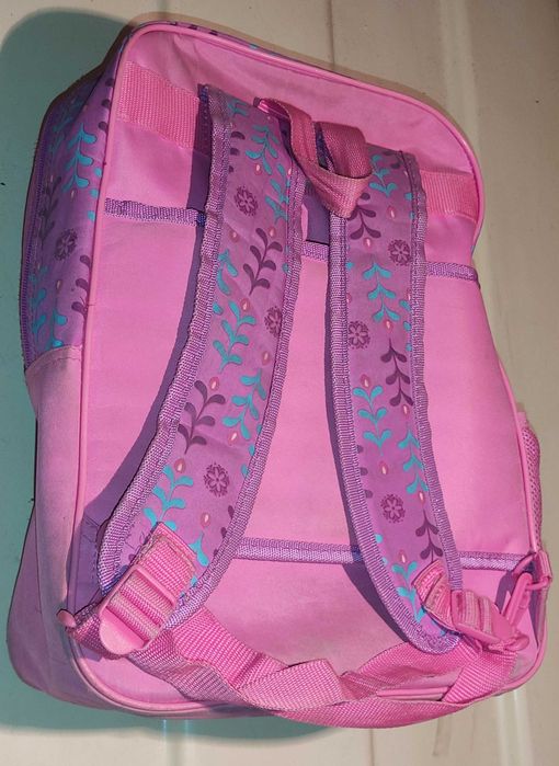 Mochila escolar de menina