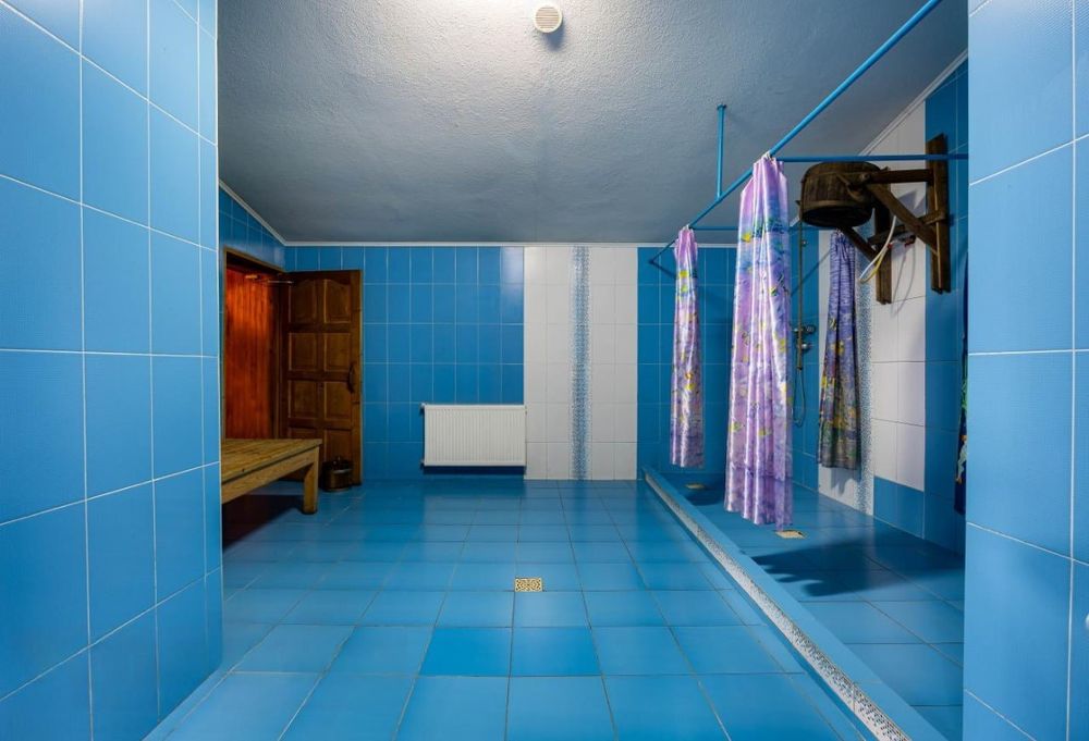 Оренда / продаж бізнес-комплексу, перша лінія траси Самбір-Мостиська