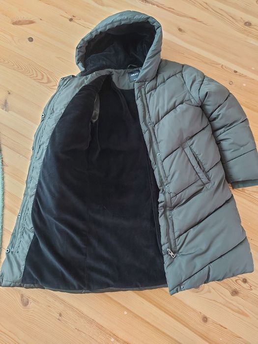 Зимове дитяче пальто для дівчини