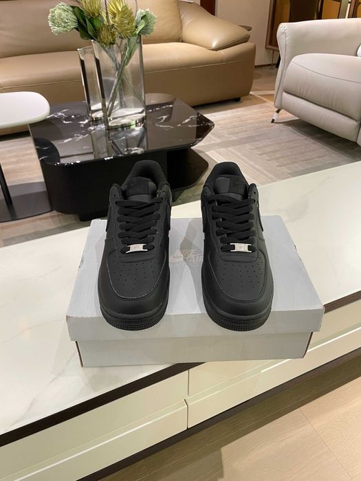 Buty sportowe Nike_Air_Force_1_Low_07_Black_ Rozmiar.42