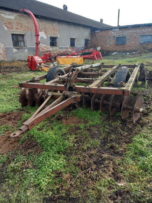 Трактор мтз 82 в хорошому стані