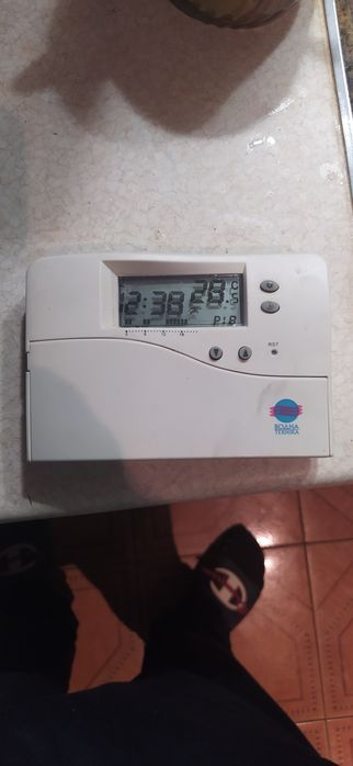 Термостат, теплостат