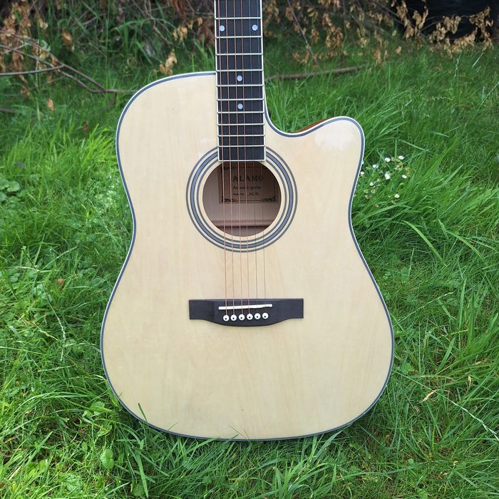 Gitara elektroakustyczna Alamo AC-40, duży zestaw akcesoriów - OUTLET!