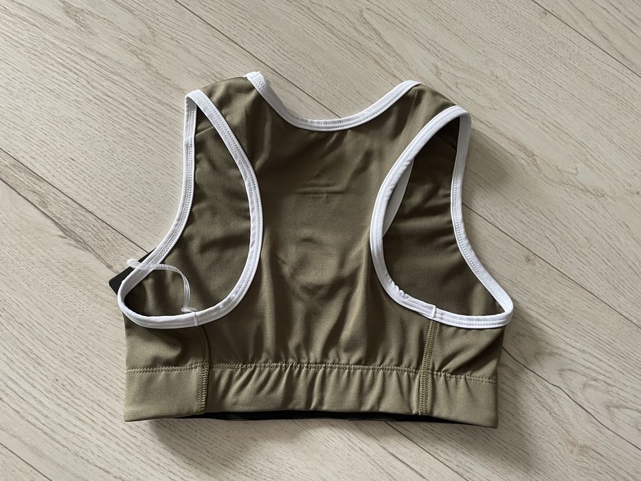 Klasyczny biustonosz sportowy Carpatree