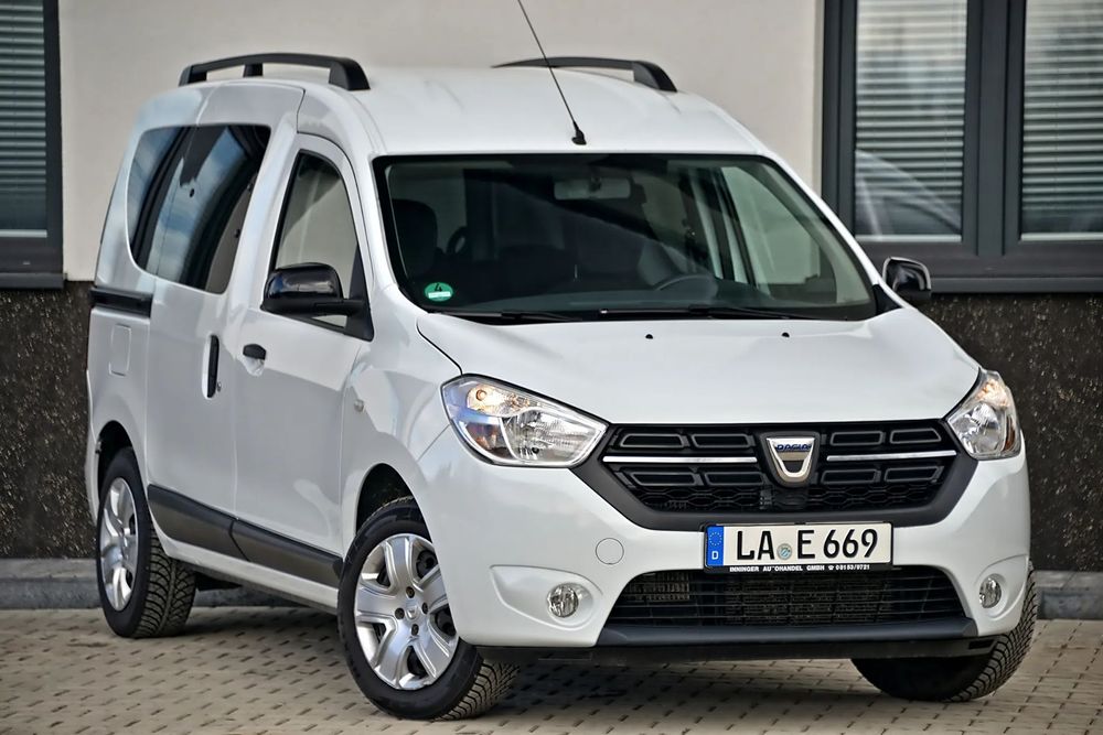 Dacia Dokker 1.3 TCe 102KM Nowe Auto Czujniki parkowania Klimatyzacja Opony zimowe
