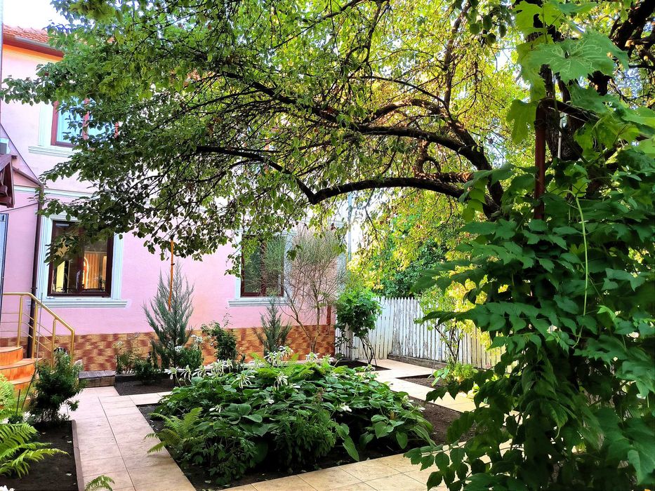 Продам ЧЕТЫРЕ таунхауса, Одесса, море 7-мь мин. пешком 10-ст.Б.Фонтана