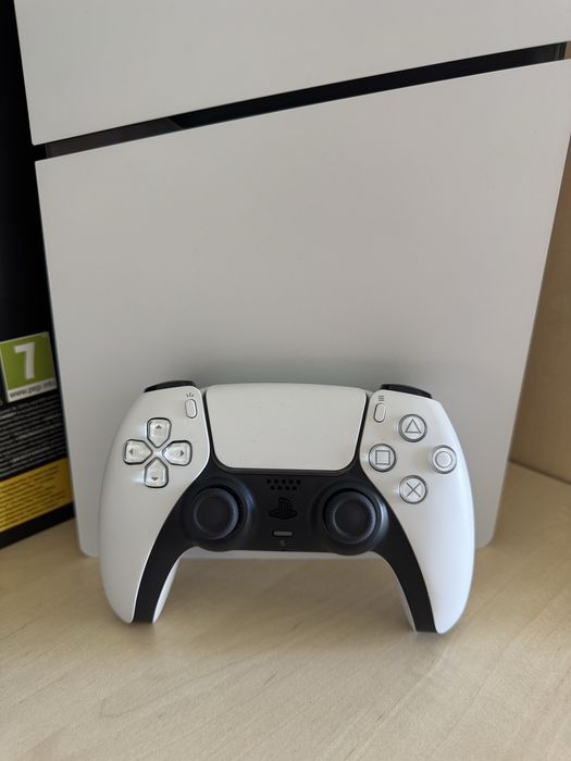 Konsola ps5 digital 1TB Gwarancja jak nowa