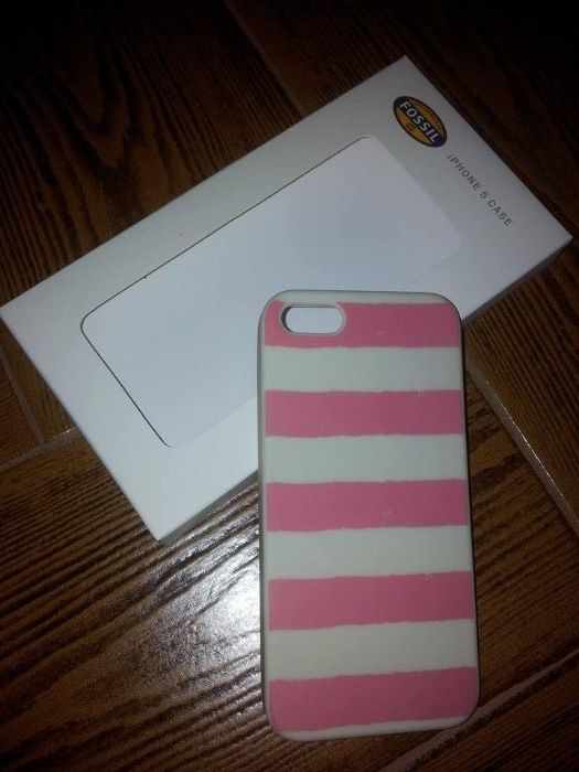 Capas Fossil para Iphone e Samsung nova nunca usada a estrear!