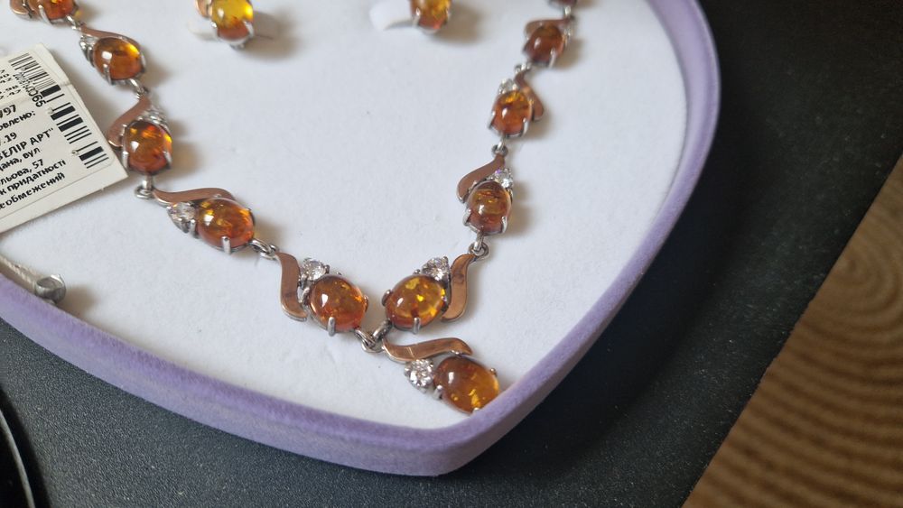 Кольє з бурштином, колье с янтарем, серьги янтарь