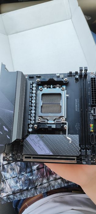 JGINYUE B650I Night Devil