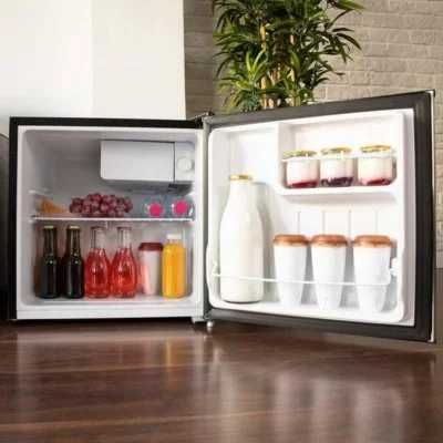 Cecotec GrandCooler 20000 SilentCompress 46L Black Mini Fridge