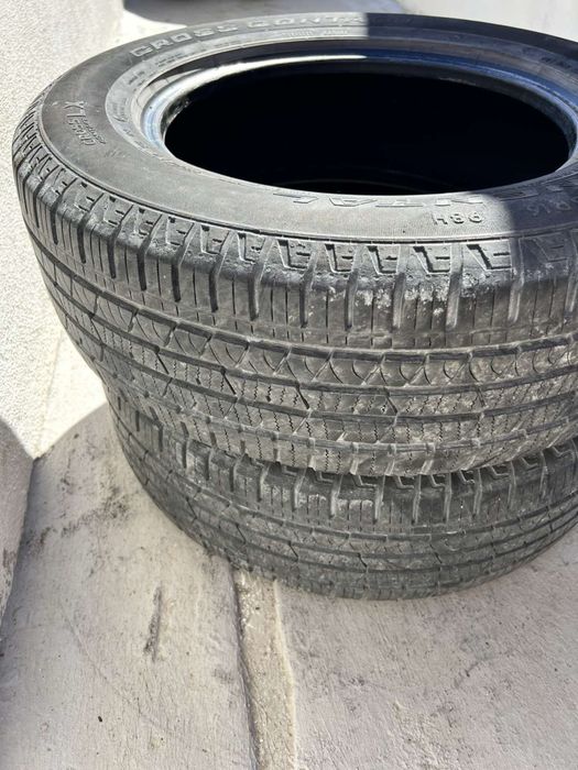 215/65/16 Continental 2 pneus