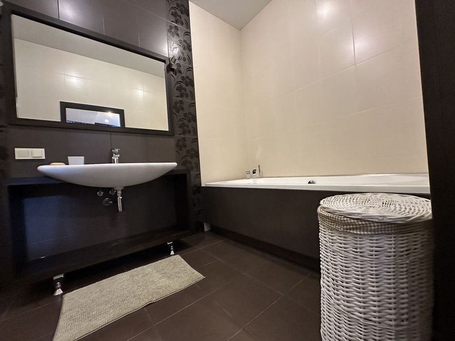 ЖК Магнат аренда 3к квартиры . Нагорка