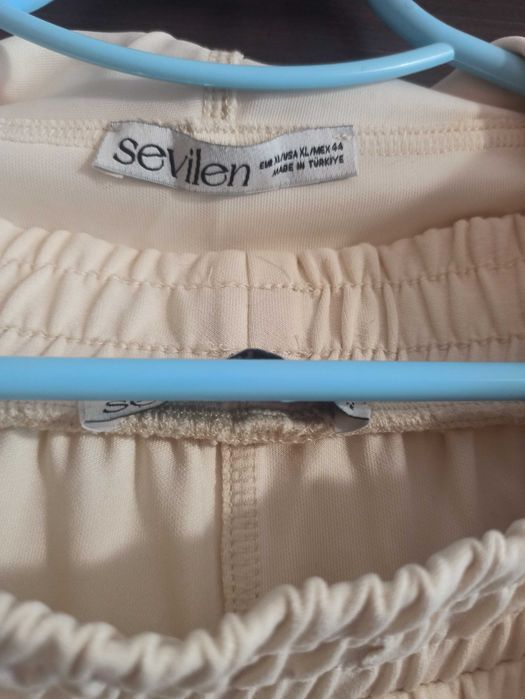 Женский костюм SEVILEN  XL ( можна і на Л )