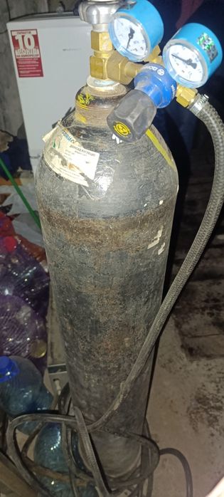 Балон кисневий, вуглекислий