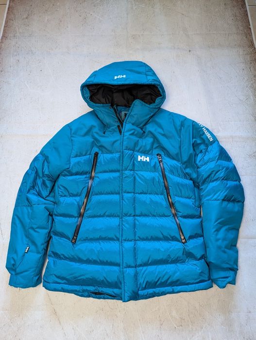 Niebieska kurtka puchowa Helly Hansen kacze pierze gęsie down feather