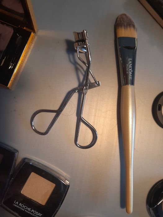 Maquilhagem diversa, Armani, Lâncome, YSaintLaurent, HR, Roche posay