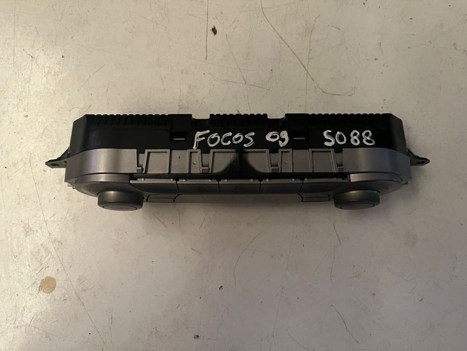 Ford Focus II - Comando Sofagem Climatronic - S088