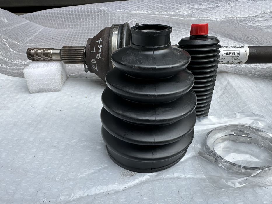 Пильники перед Ford Edge 15-23