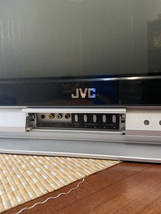 Телевизор JVC (Япония)