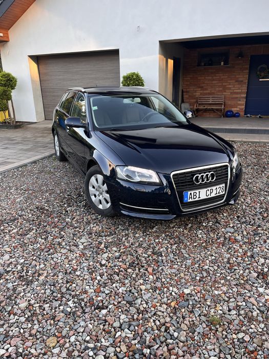 Audi A3 Sportback 2013r 1.6TDI xenon led 5d  NAVI sprowadzony