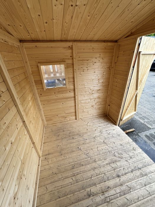 Narzędziowy domek o powierzchni 4,5m2, świerk skandynawski złóż do sam