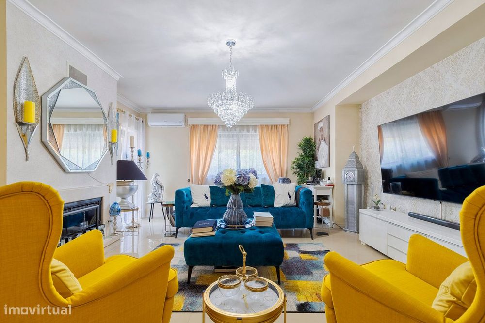 Paivas / Amora - Apartamento T3 Com Garagem
